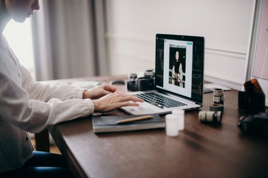 Best Photo Editing Software SLR Lounge 2000x1333