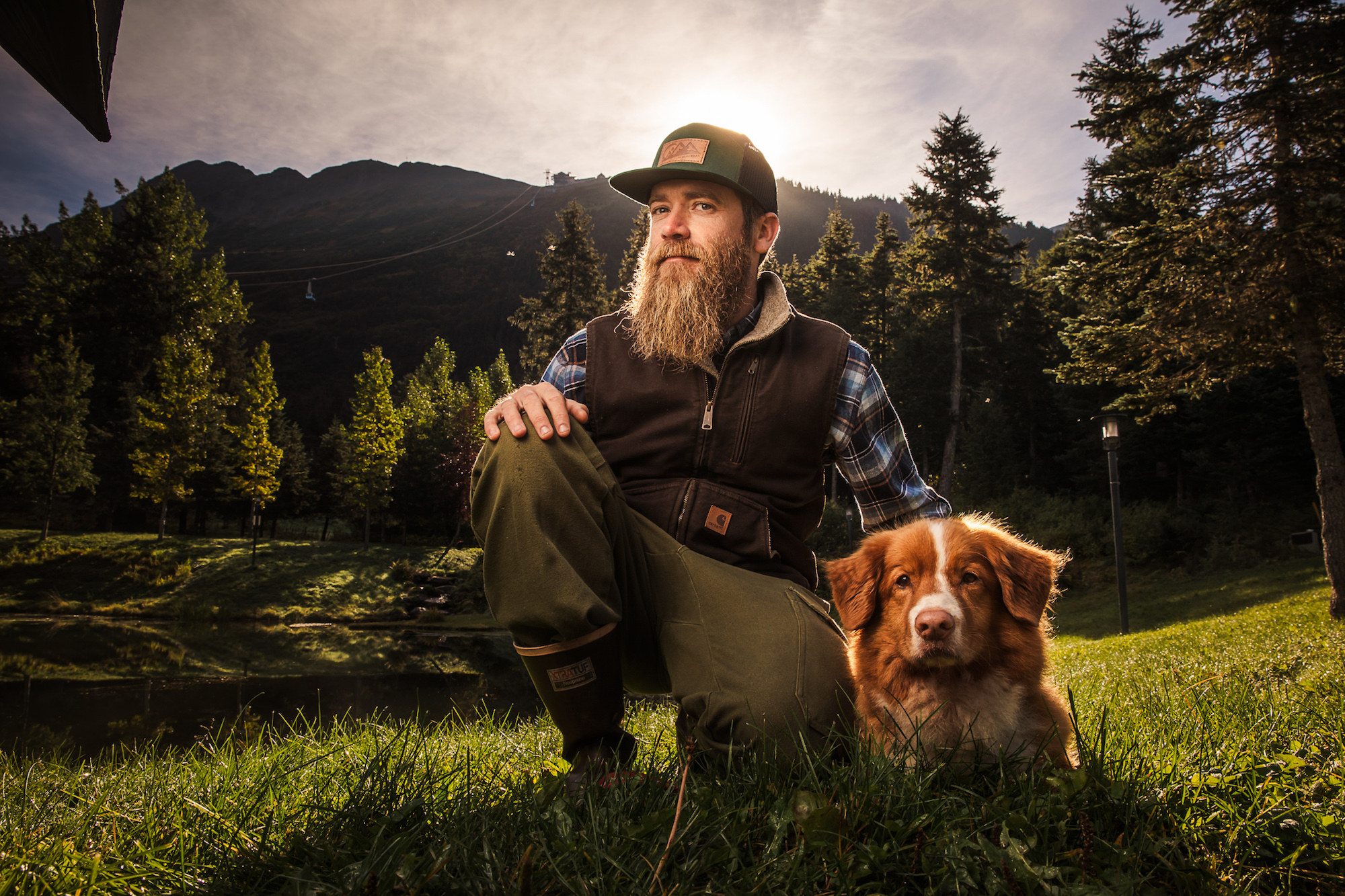 Flash position for dramatic outdoor adventure portrait with Profoto B10