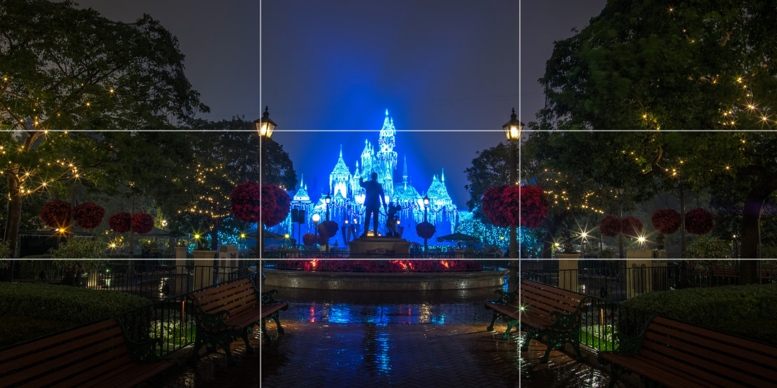 Architecture photograph showing vertical structural lines aligning with rule of thirds grid